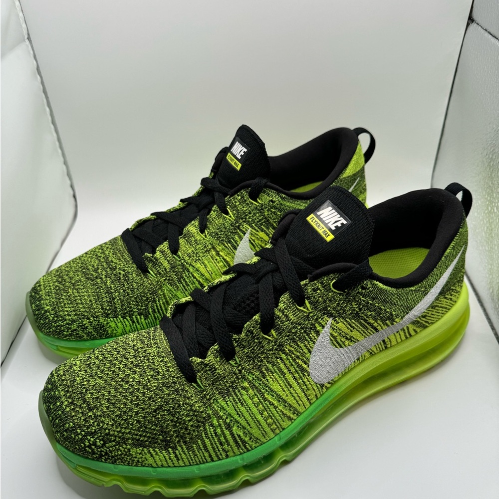 RARE 2015 Nike Flyknit Max in Voltage Green Men’s Athletic Shoes 620469-007